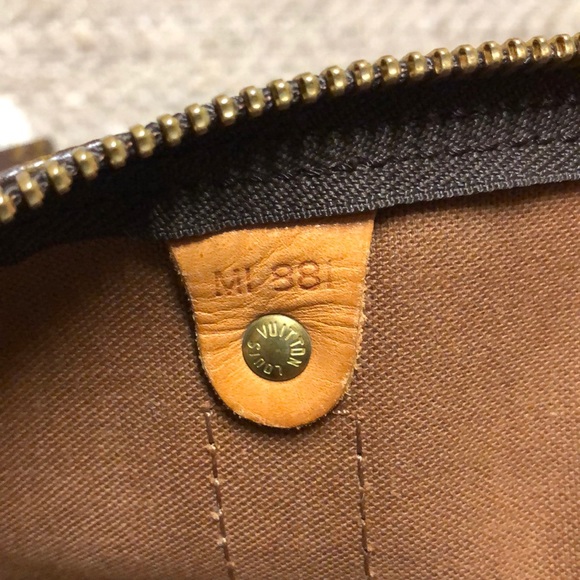 1988 Vintage Louis Vuitton - Picture 3 of 4